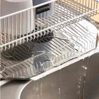 Dish drainer
