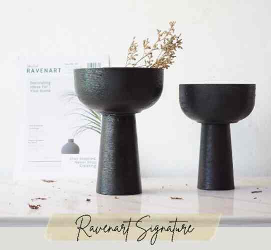 Reversible vase