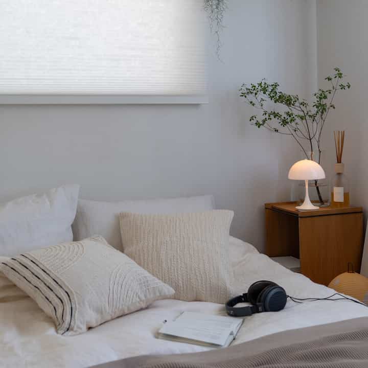 ぐっすり眠れるベッドルーム。



#bedroom
#シンプル
￼