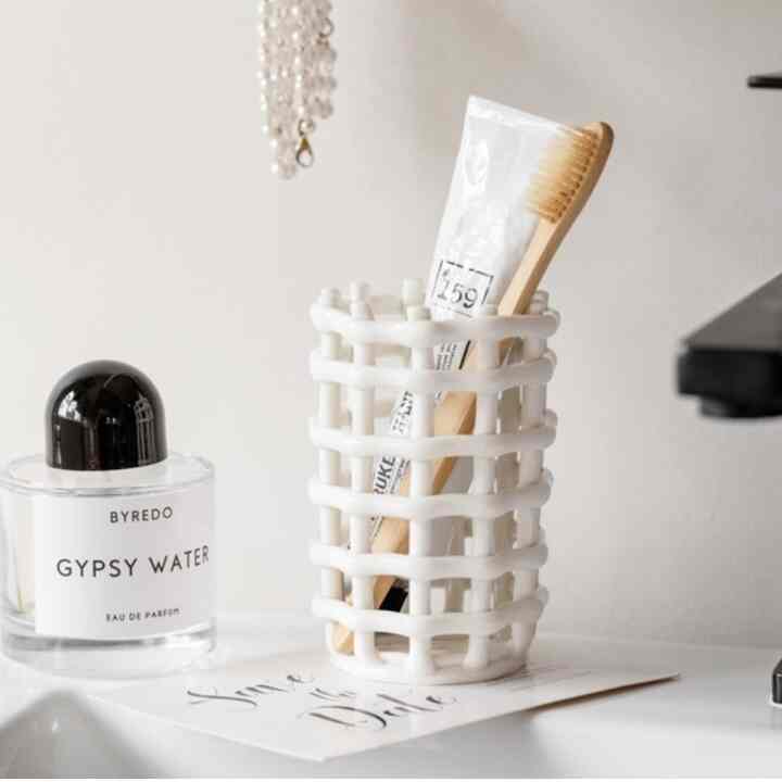 セラミック ブラシスタンド