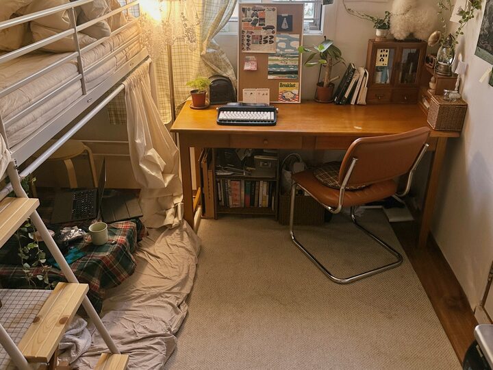 short form carousel card thumbnail