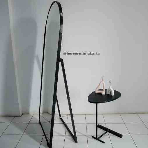 Arch Standing Mirror