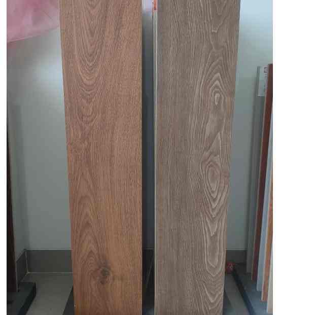 Granit Lantai wood Grain