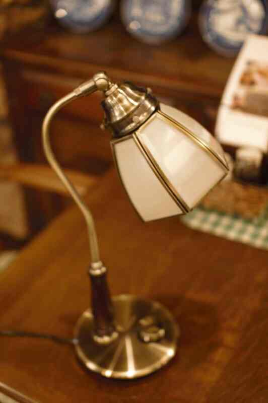 テーブルランプ ステンドグラスシェード