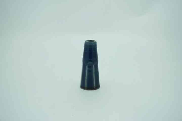 下面取筒花入（豆　高さ約11cm）呉須（08）