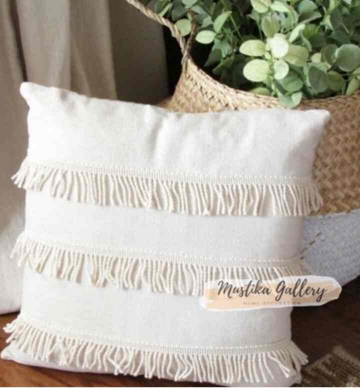 Cushion Cover Aksen Rawis