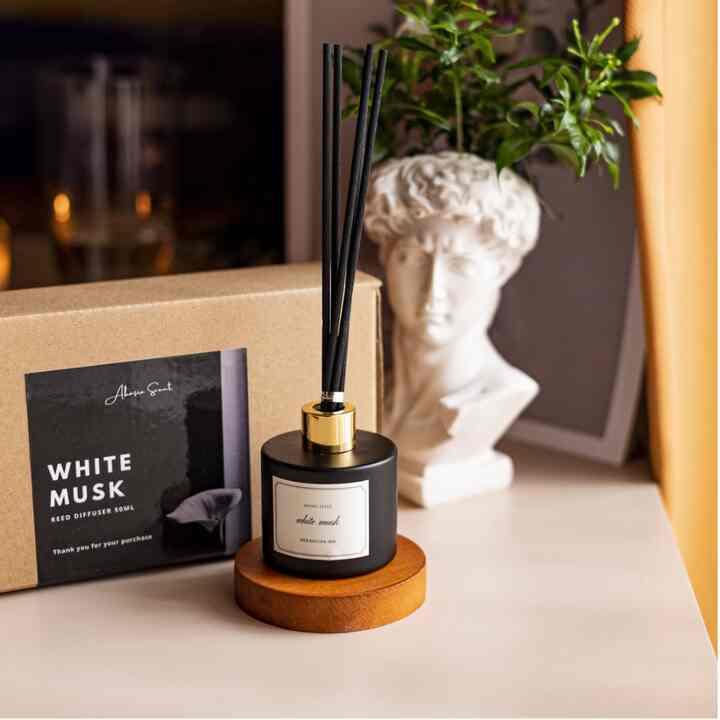 WHITE MUSK Reed Stick Diffuser