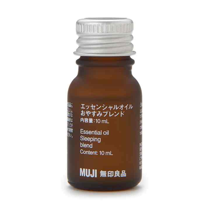 エッセンシャルオイル　１０ｍＬ