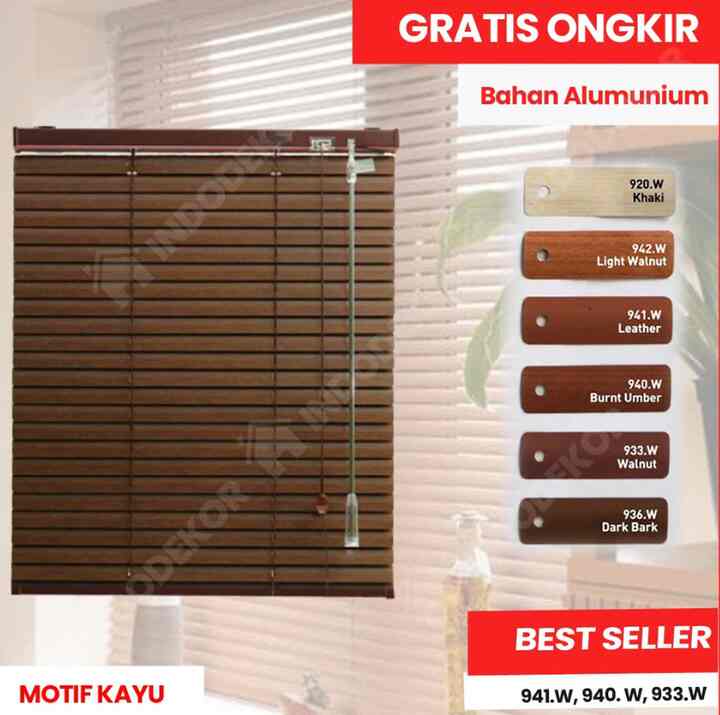 Horizontal Blind Motif Kayu