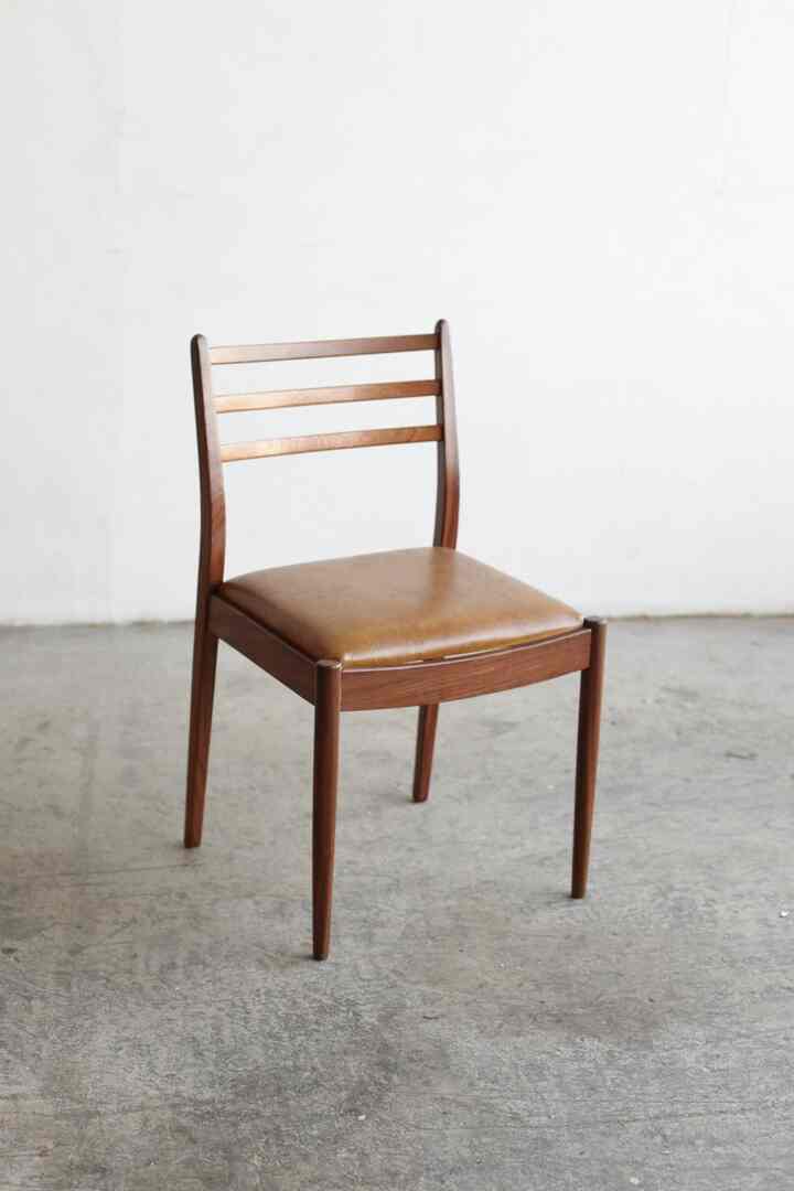 イギリス ダイニングチェアー2脚セット