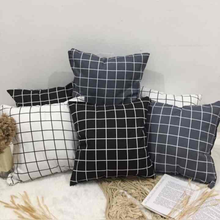 Sarung bantal sofa kotak