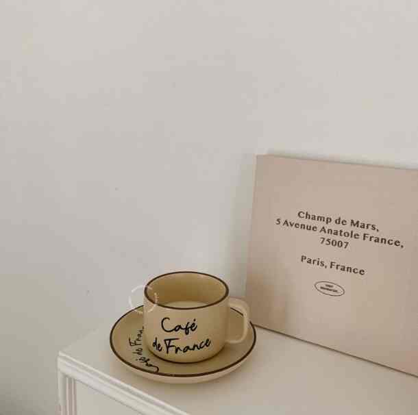 DE FRANCE Tea Cup Set