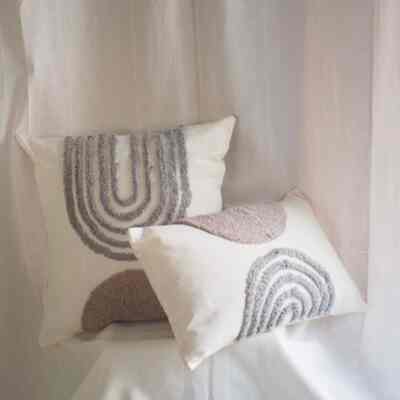 Soleil in Noble Sarung Bantal Cushion