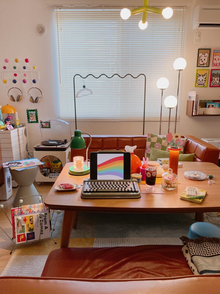 short form carousel card thumbnail