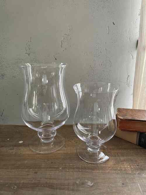 Classical glass vase S