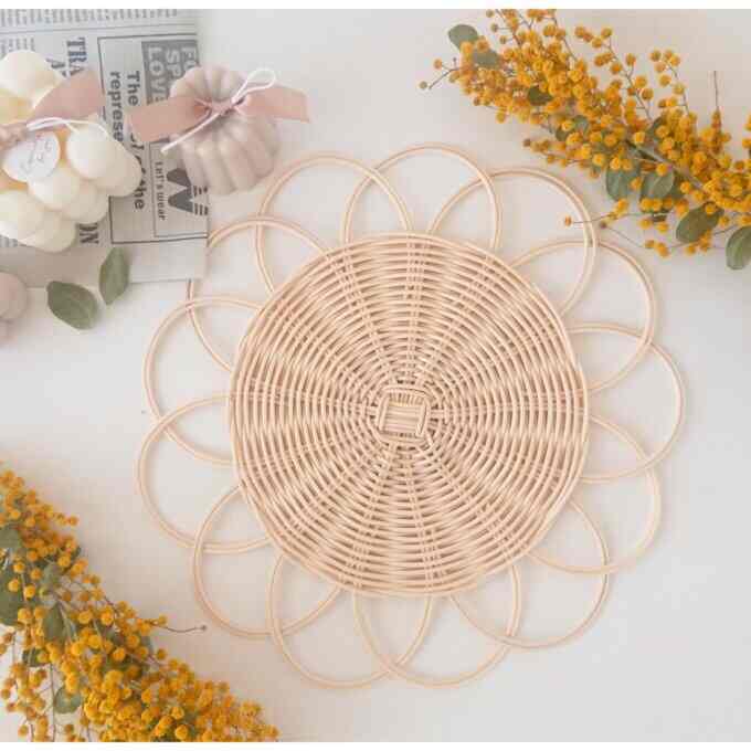 ラタンのお花プレート