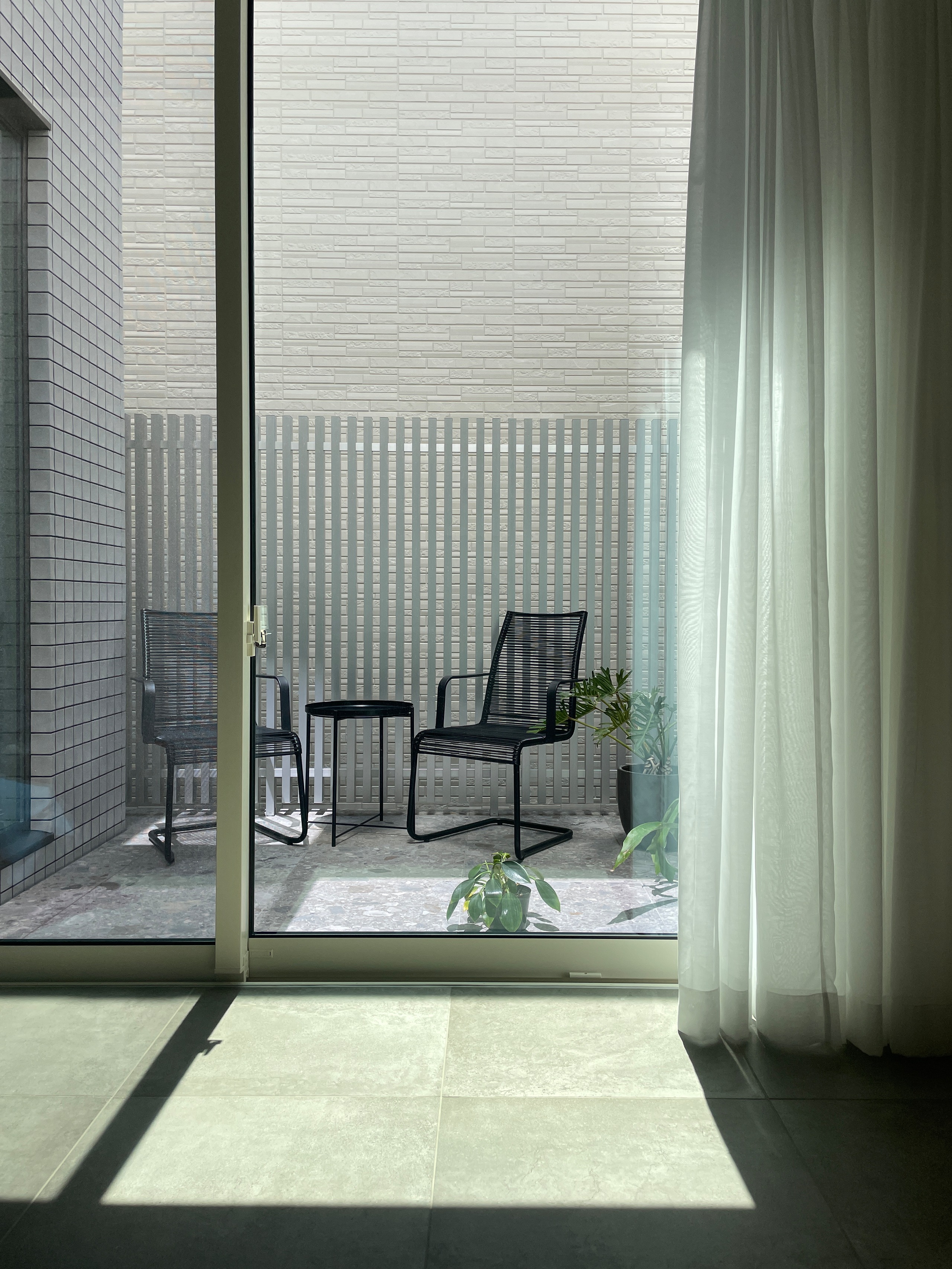 IKEA VÄSMAN ヴェスマン チェア アームレスト付き 屋外用 | Ohouse