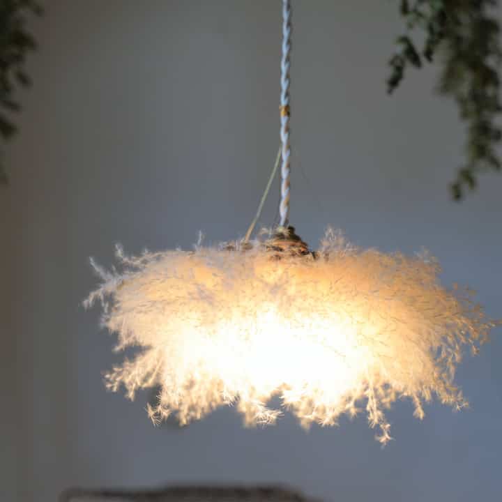 テールリードのランプシェード