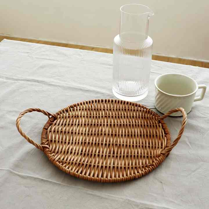 持ち手付きラタントレイ