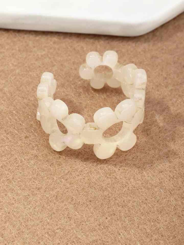 花の装飾リング