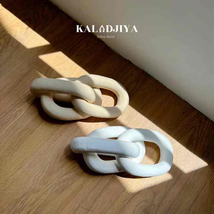 EIRA ART OBJECT/ vas