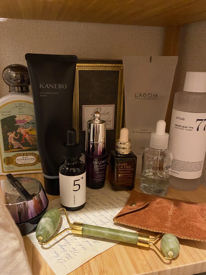 short form carousel card thumbnail