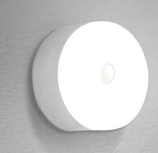 Lampu sensor gerak 2 warna