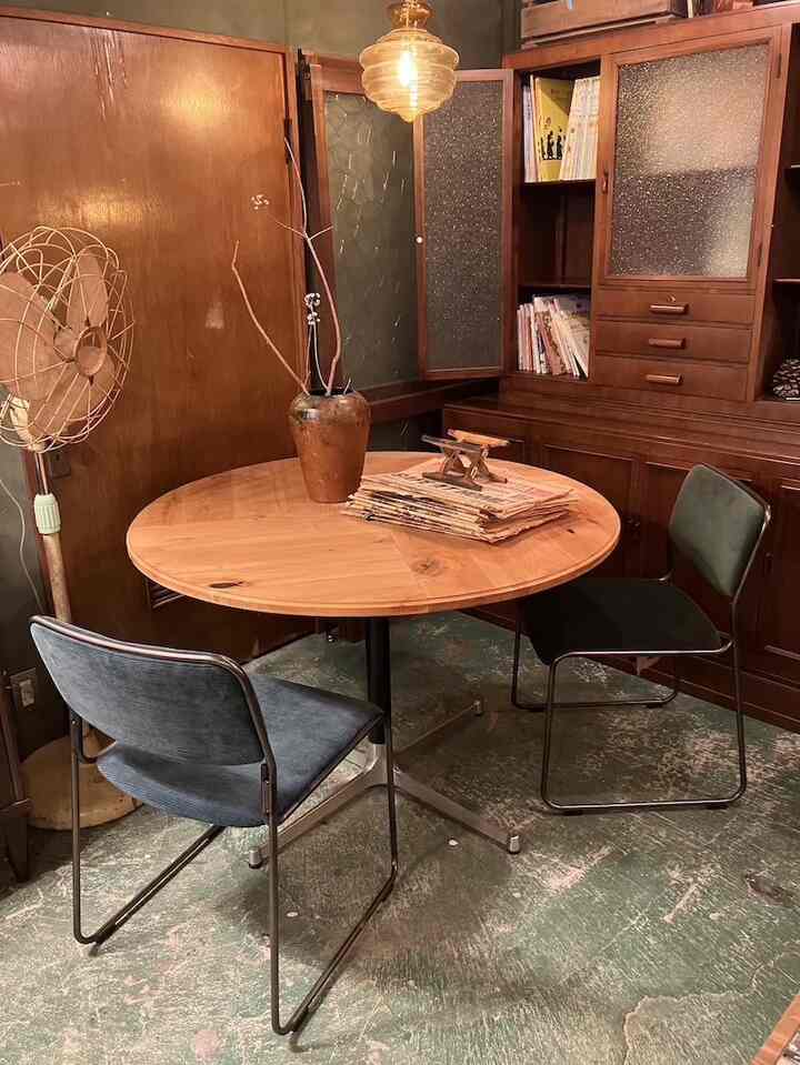 ラウンドダイニングテーブル［4色・5サイズ］