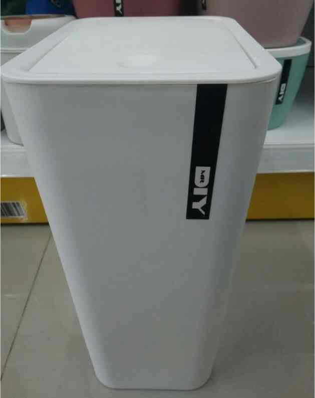 Tempat Sampah Putih MR. DIY