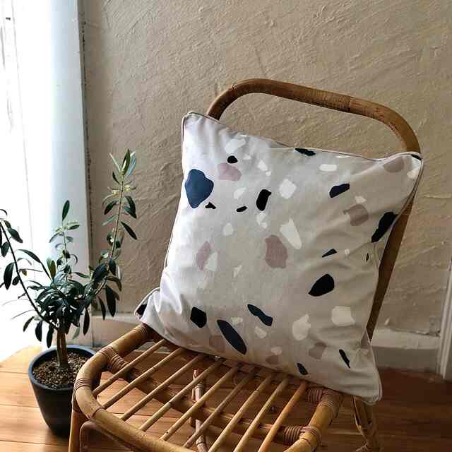 テラゾー クッションカバー