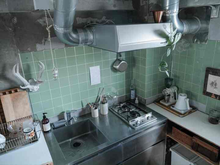 ポケモンスリープ、2日連続で眠るボタンを押せなかったことによりモチベーションがガタ落ちし、ポケモンマスターの道は諦めることとした。
⁡
#interior #interiorstyle #interiordecor #myroom #roomdecor #インテリア #インテリア雑貨 #インテリアデザイン #賃貸 #賃貸インテリア #ひとり暮らし #暮らしの記録 #暮らしを楽しむ #暮らしを整える #古道具 #アンティーク #リノベ #リノベーション #リノベーション住宅 #花のある暮らし 