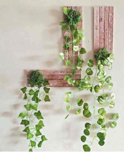 Daun Rambat Hiasan Dinding