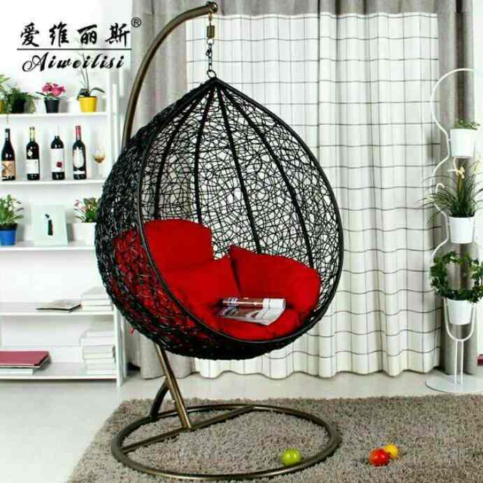 AYUNAN GANTUNG ROTAN