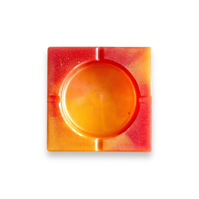 neotp ashtray レジン製灰皿 | 小物入れ・トレイ | Ohouse