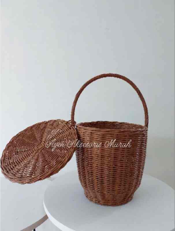 Keranjang Rotan Tempat Telur