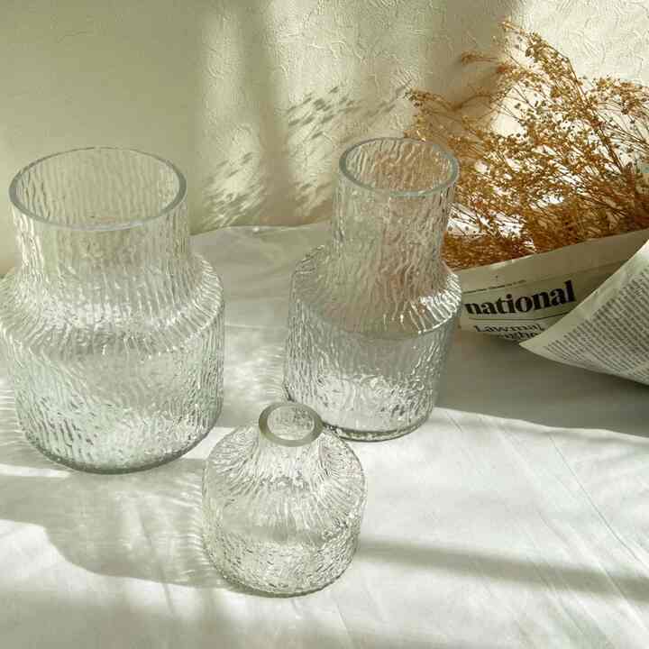 クリアガラス デザイン フラワーベース