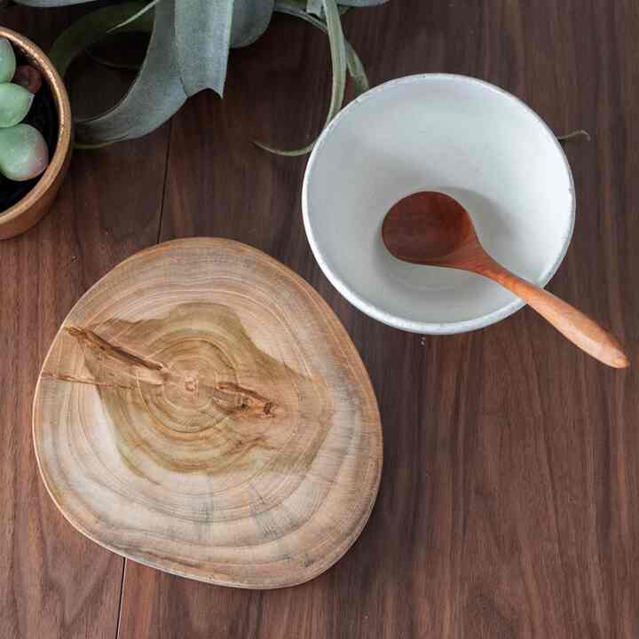 チークウッドの輪切りステージトレイ M