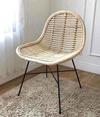 Aurora - Kursi Rotan