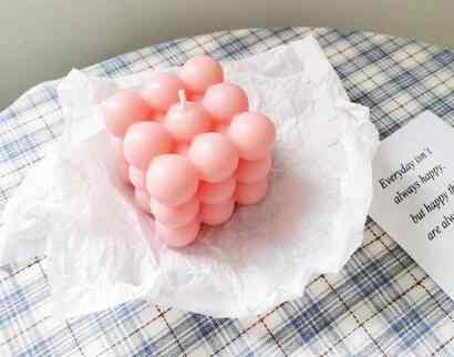 INS Korea Lilin Aromaterapi Kubus Wangi - Putih