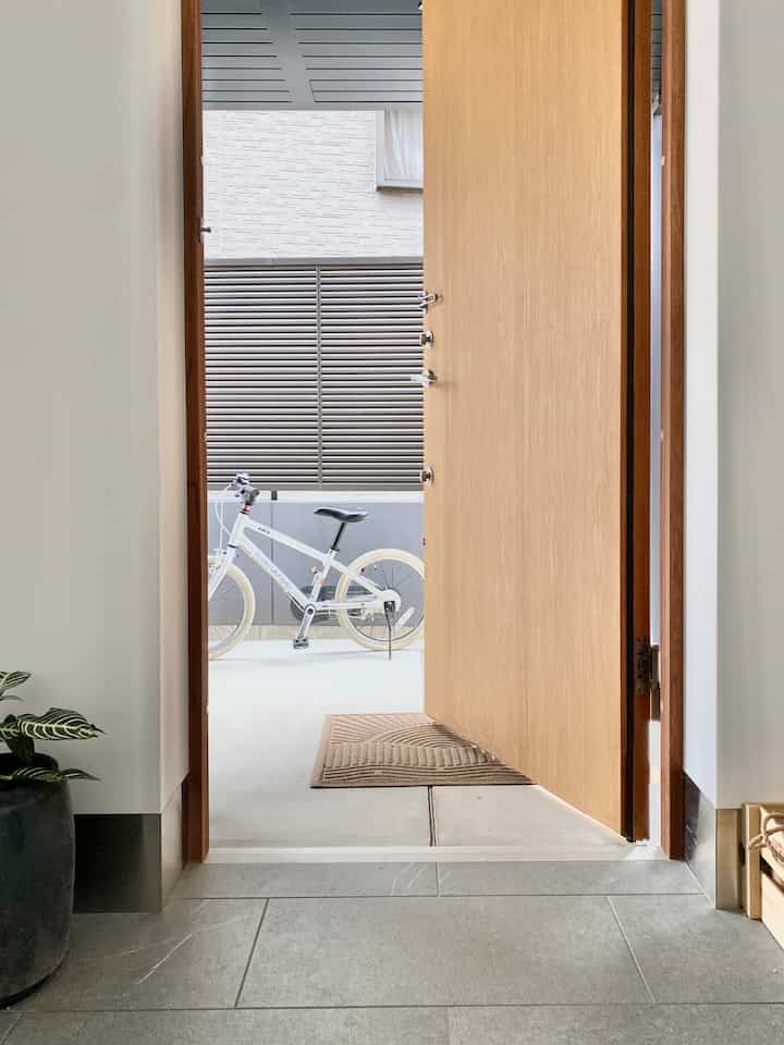 #玄関インテリア #玄関タイル 
#玄関デザイン 
#玄関マット 

