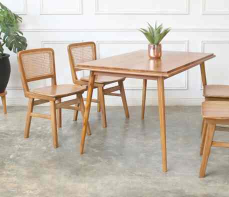 Dian Dining Set