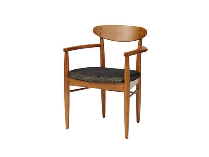 トラッセル アーム チェアー