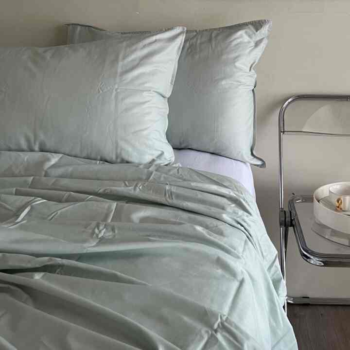 Katun Polos EONNIE, Sprei Set 160x200