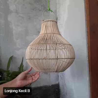 Kap Lampu Rotan