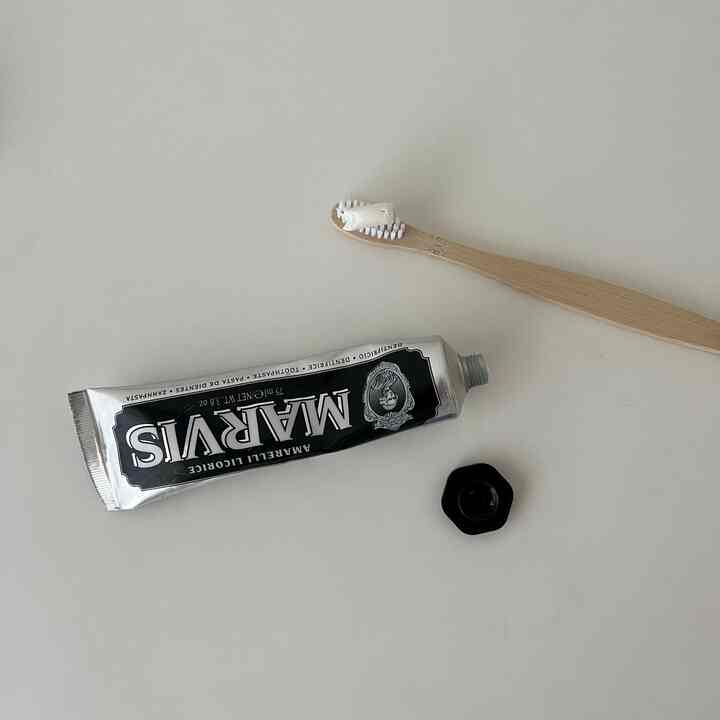 愛用している竹製歯ブラシと
パケ買いしちゃったMARVISの歯磨き粉𓂃𓈒𓏸

#歯ブラシ #竹製歯ブラシ #marvis #歯磨き粉 #ホワイトインテリア #ナチュラルインテリア #海外インテリア #和風インテリア #シンプルインテリア #一人暮らし #一人暮らしインテリア  #ワンルーム #ワンルームインテリア #interior #room #home