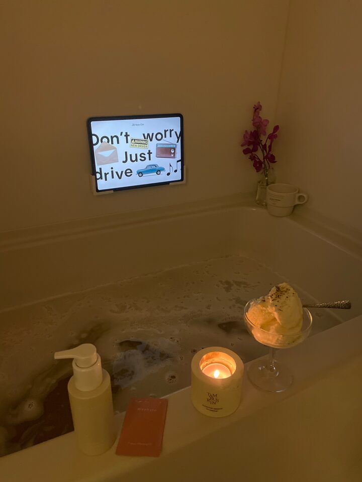 short form carousel card thumbnail