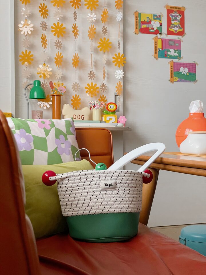 short form carousel card thumbnail