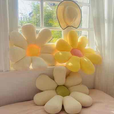 Bantal daisy