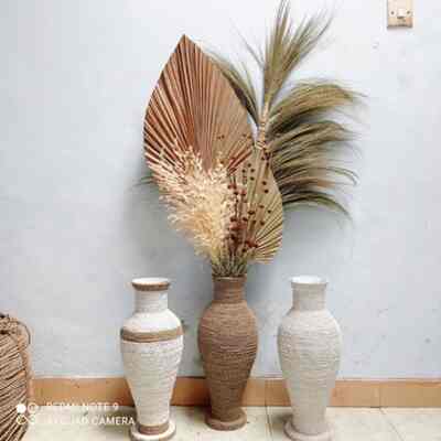 paket bunga kering dan vas