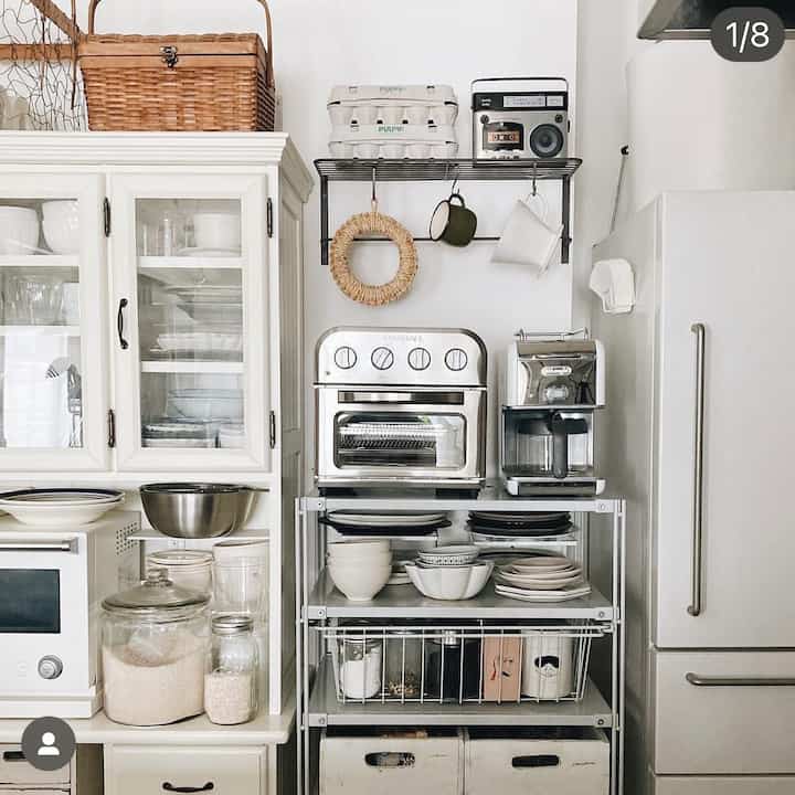 白とステンレスとベージュ
キッチン🍽️

#キッチン #キッチンインテリア #キッチン小道具 #キッチンデザイン #キッチン家電 #キッチンスタイリング #kitchen